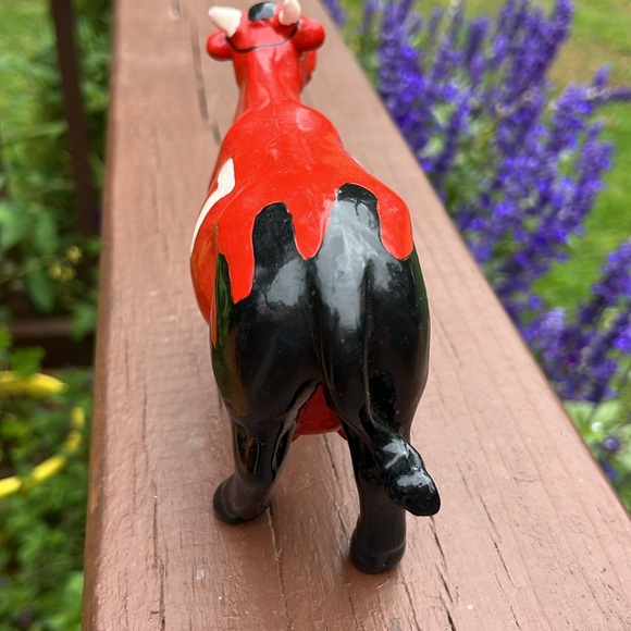 Ks Collections Red number 7 Cow Figurine - Picture 4 of 10